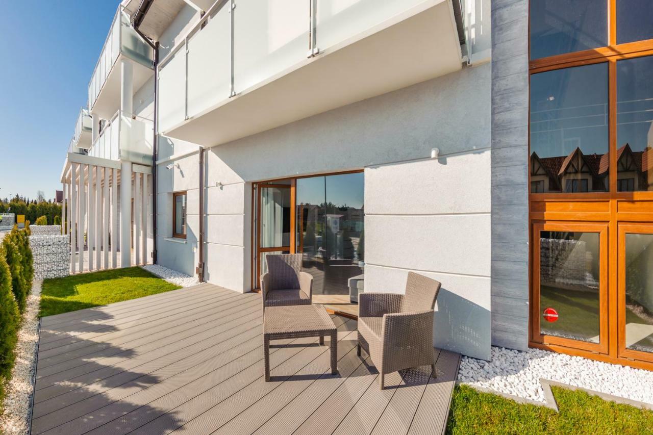 Apartamenty Sun & Snow Seaside Grzybowo グジボボ エクステリア 写真